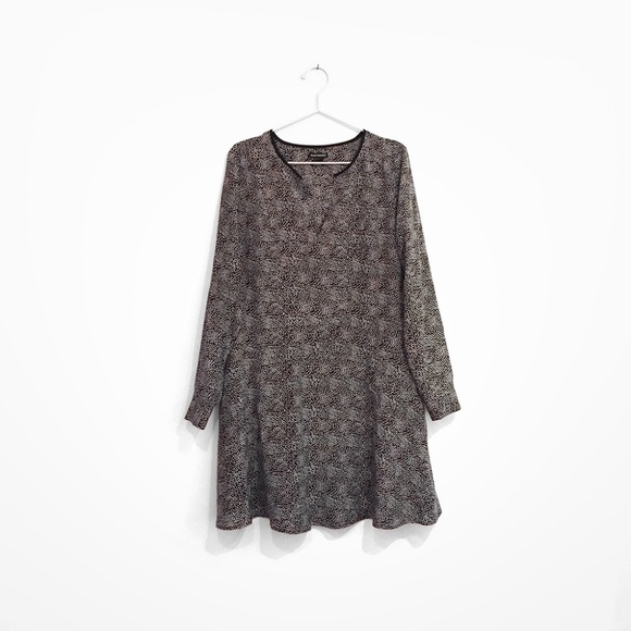 Club Monaco Silk Patterned Dress with Pockets - Picture 1 of 4